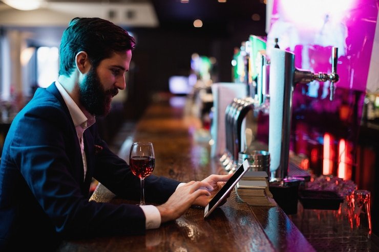 babetoto login app interface showing live dealer blackjack table and sportsbook menu on mobile screen